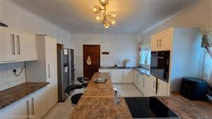 5 Bedroom Property for Sale in Lincoln Meade KwaZulu-Natal