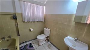 5 Bedroom Property for Sale in Lincoln Meade KwaZulu-Natal