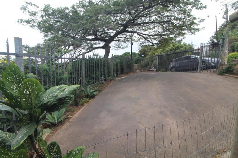 3 Bedroom Property for Sale in Mount Vernon KwaZulu-Natal
