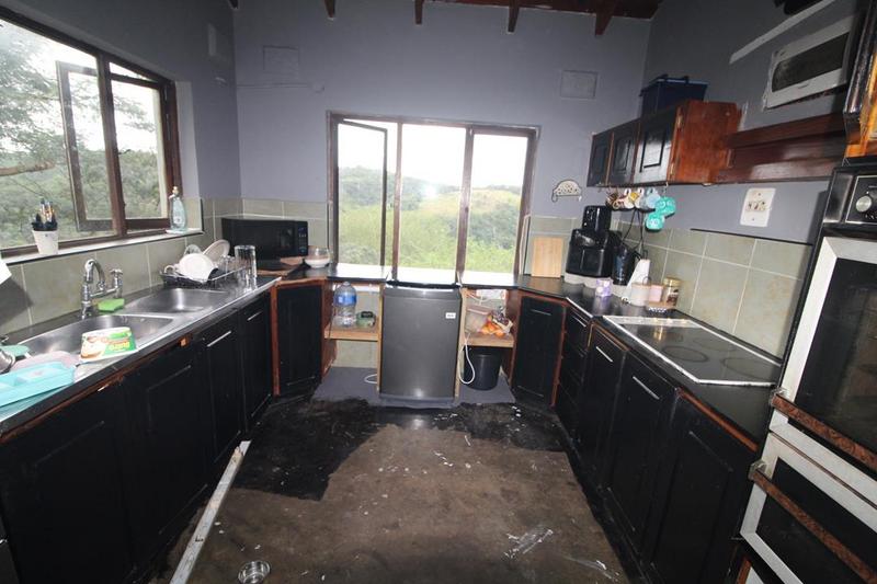 3 Bedroom Property for Sale in Mount Vernon KwaZulu-Natal