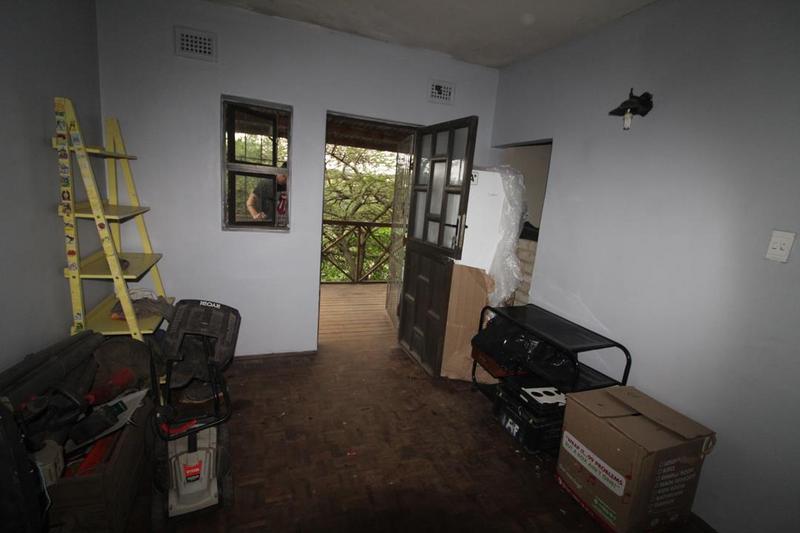 3 Bedroom Property for Sale in Mount Vernon KwaZulu-Natal