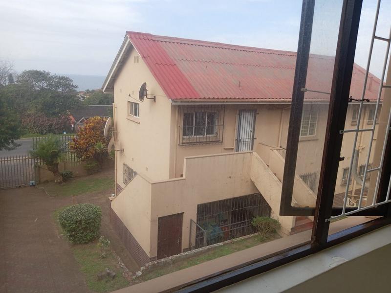 To Let 2 Bedroom Property for Rent in St Michaels On Sea KwaZulu-Natal