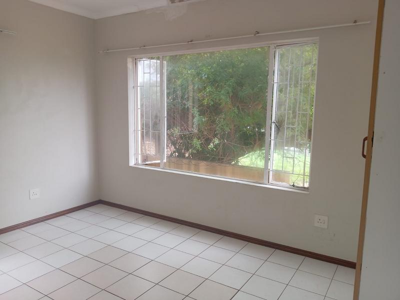 To Let 2 Bedroom Property for Rent in St Michaels On Sea KwaZulu-Natal
