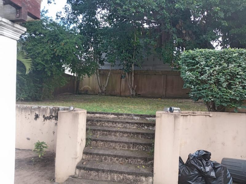 To Let 2 Bedroom Property for Rent in St Michaels On Sea KwaZulu-Natal