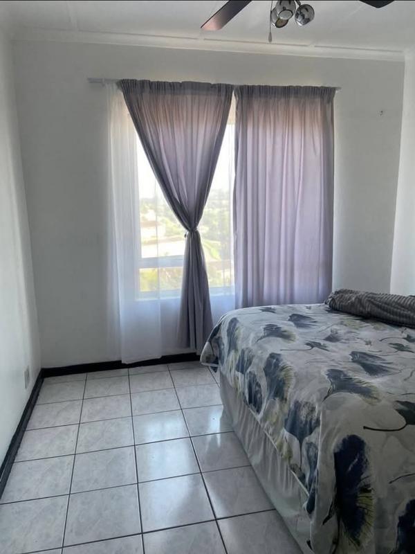 To Let 1 Bedroom Property for Rent in Carrington Heights KwaZulu-Natal