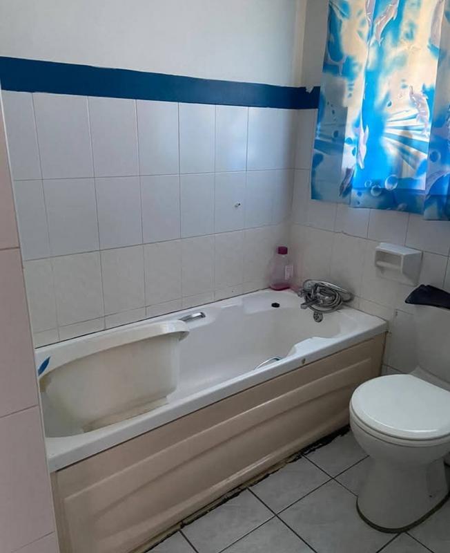 To Let 1 Bedroom Property for Rent in Carrington Heights KwaZulu-Natal