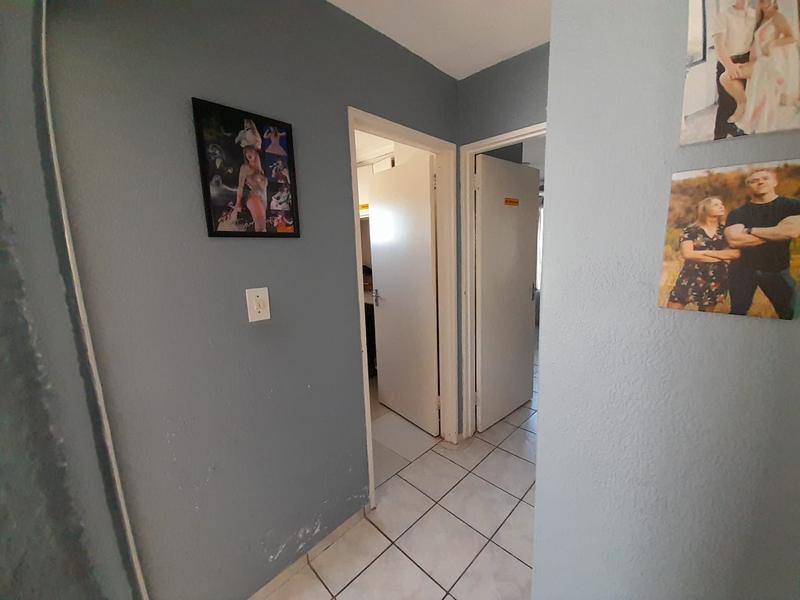 2 Bedroom Property for Sale in Uvongo Beach KwaZulu-Natal