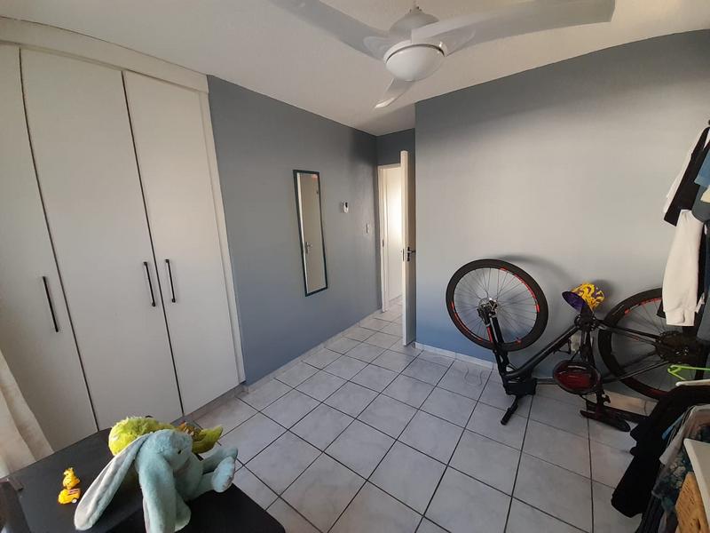 2 Bedroom Property for Sale in Uvongo Beach KwaZulu-Natal