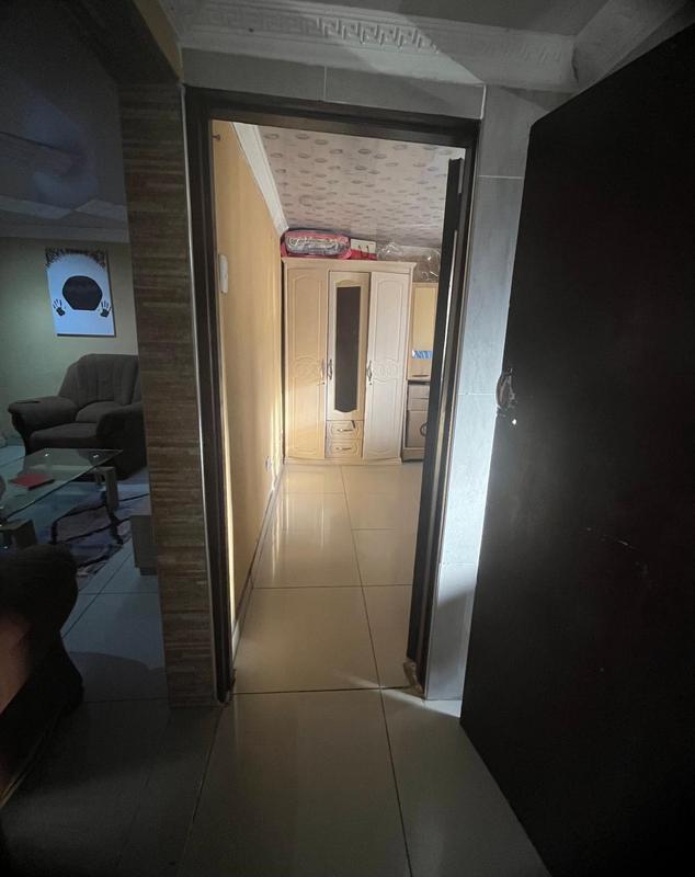 4 Bedroom Property for Sale in Umlazi KwaZulu-Natal
