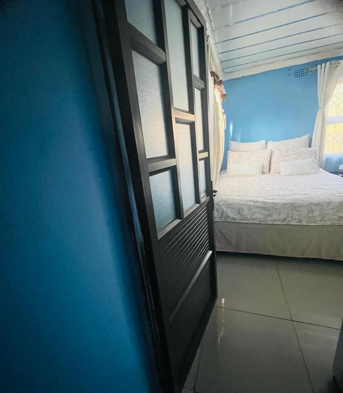 4 Bedroom Property for Sale in Umlazi KwaZulu-Natal