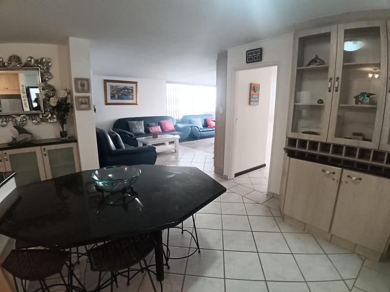 4 Bedroom Property for Sale in Manaba Beach KwaZulu-Natal