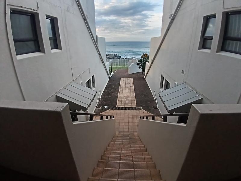 4 Bedroom Property for Sale in Manaba Beach KwaZulu-Natal