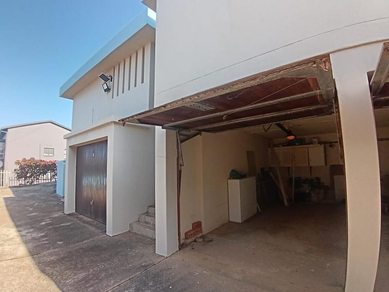 3 Bedroom Property for Sale in Manaba Beach KwaZulu-Natal