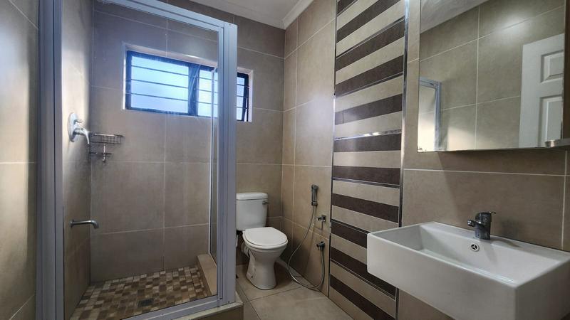 To Let 2 Bedroom Property for Rent in Sherwood KwaZulu-Natal