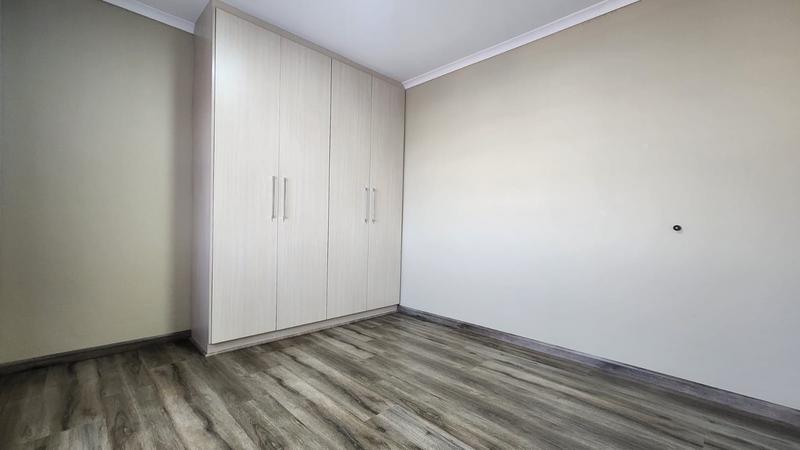 To Let 2 Bedroom Property for Rent in Sherwood KwaZulu-Natal