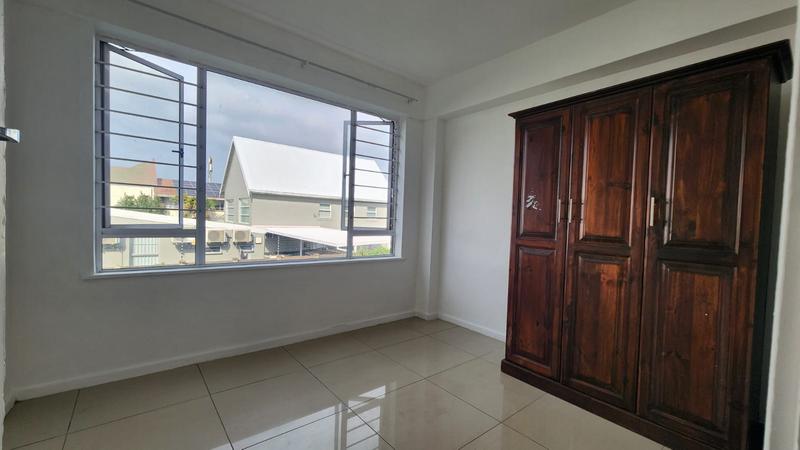 To Let 2 Bedroom Property for Rent in Windermere KwaZulu-Natal