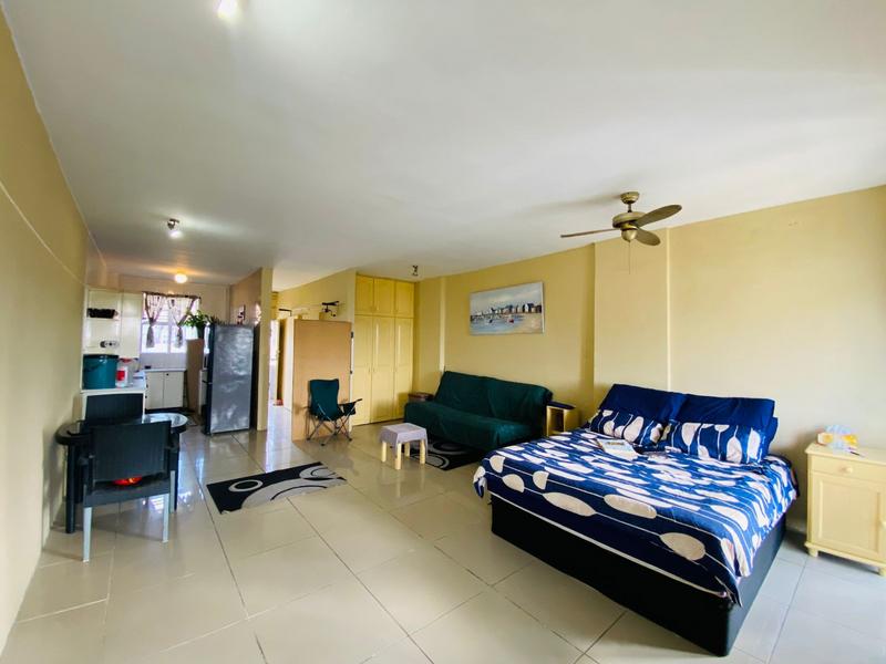1 Bedroom Property for Sale in Margate KwaZulu-Natal