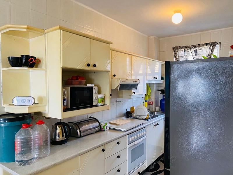 1 Bedroom Property for Sale in Margate KwaZulu-Natal