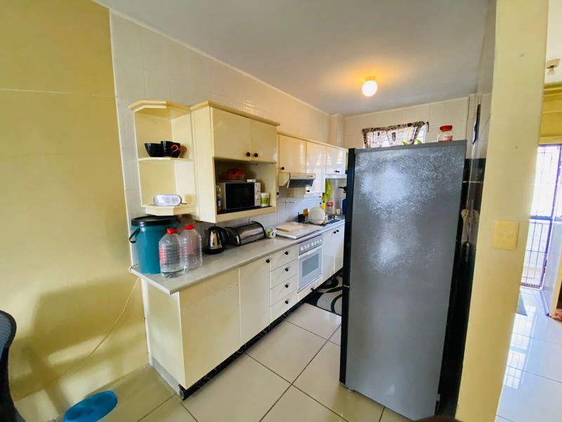 1 Bedroom Property for Sale in Margate KwaZulu-Natal