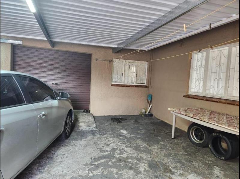 5 Bedroom Property for Sale in Shallcross KwaZulu-Natal
