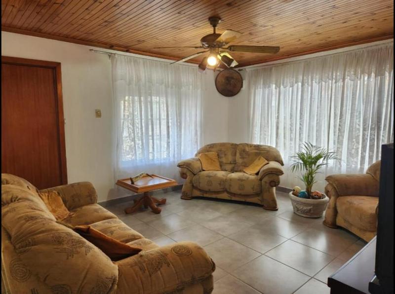 5 Bedroom Property for Sale in Shallcross KwaZulu-Natal