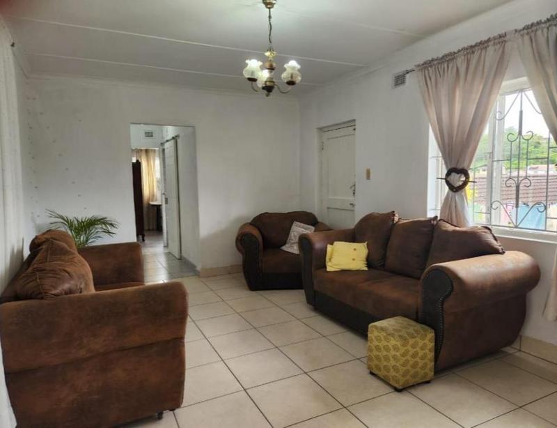 5 Bedroom Property for Sale in Shallcross KwaZulu-Natal