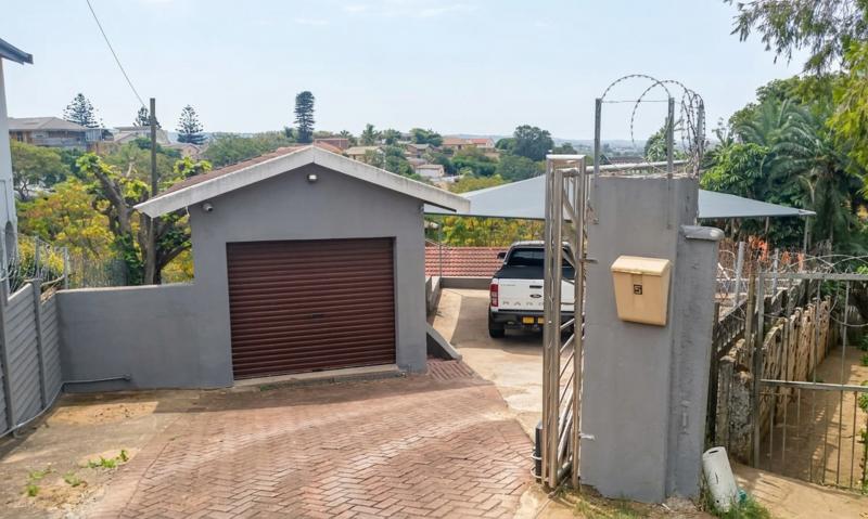 3 Bedroom Property for Sale in Reservoir Hills KwaZulu-Natal