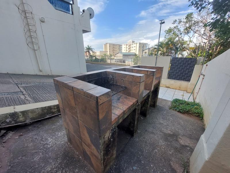 2 Bedroom Property for Sale in Margate Beach KwaZulu-Natal