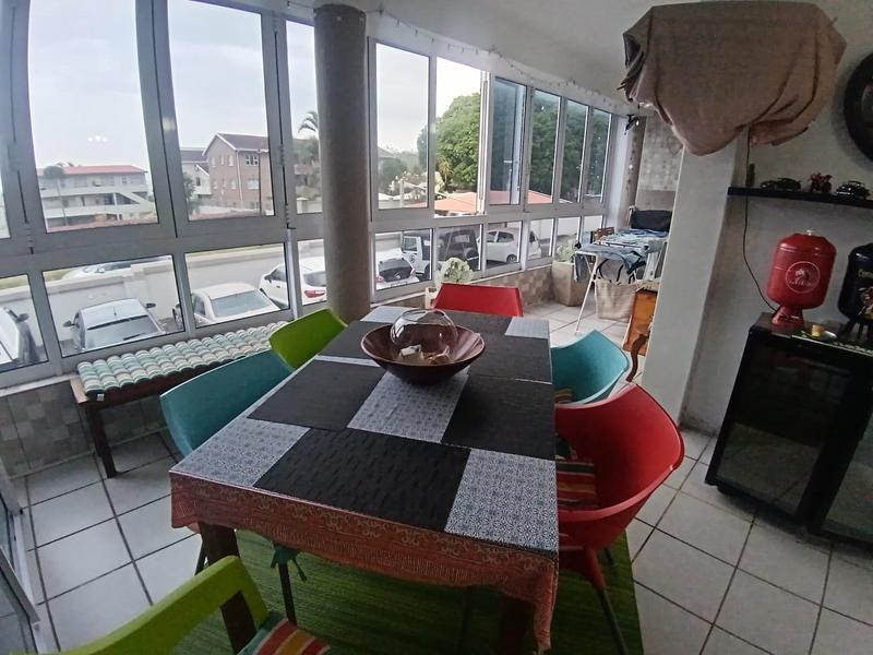 2 Bedroom Property for Sale in Uvongo Beach KwaZulu-Natal