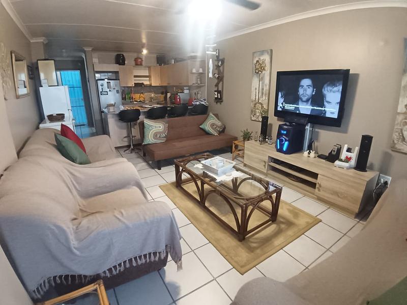 2 Bedroom Property for Sale in Uvongo Beach KwaZulu-Natal