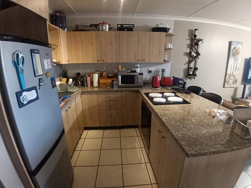 2 Bedroom Property for Sale in Uvongo Beach KwaZulu-Natal