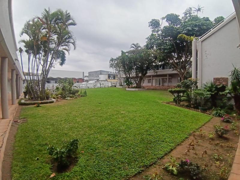 2 Bedroom Property for Sale in Uvongo Beach KwaZulu-Natal