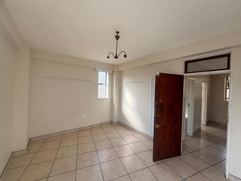 2 Bedroom Property for Sale in Esplanade KwaZulu-Natal