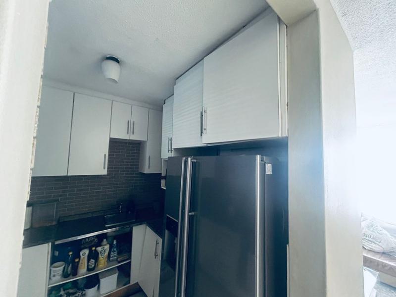 2 Bedroom Property for Sale in Morningside KwaZulu-Natal