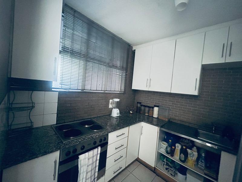 2 Bedroom Property for Sale in Morningside KwaZulu-Natal
