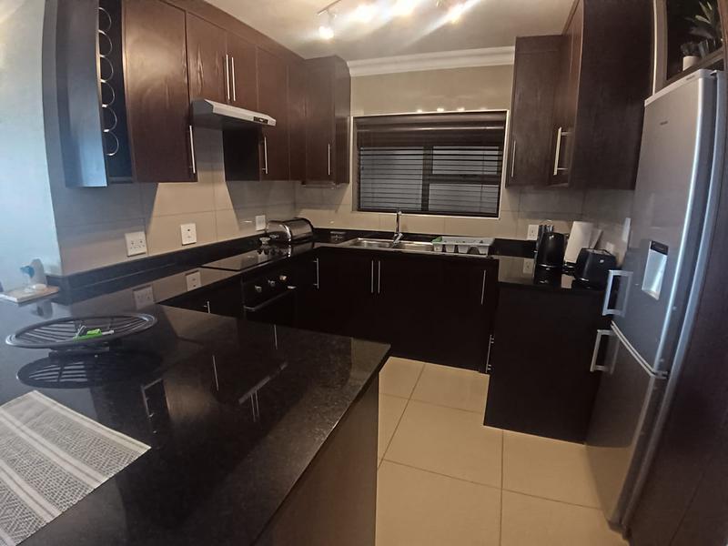 3 Bedroom Property for Sale in Uvongo Beach KwaZulu-Natal