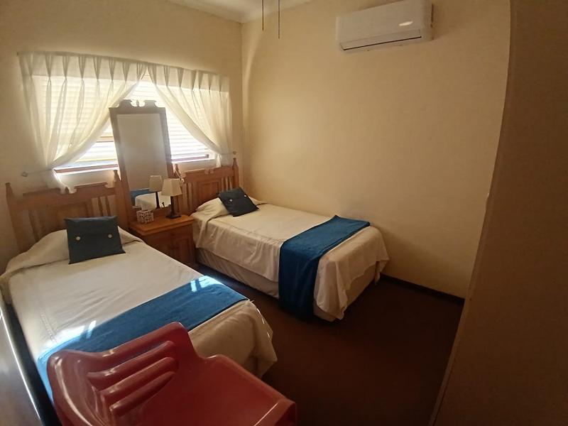3 Bedroom Property for Sale in Uvongo Beach KwaZulu-Natal