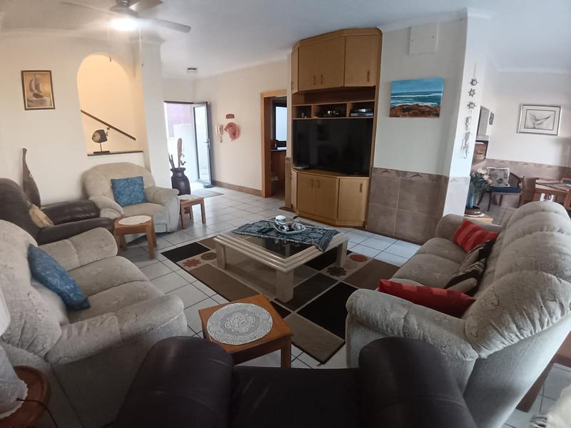3 Bedroom Property for Sale in Uvongo Beach KwaZulu-Natal