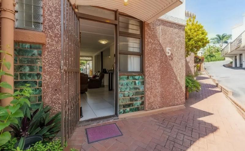 To Let 3 Bedroom Property for Rent in Durban North KwaZulu-Natal
