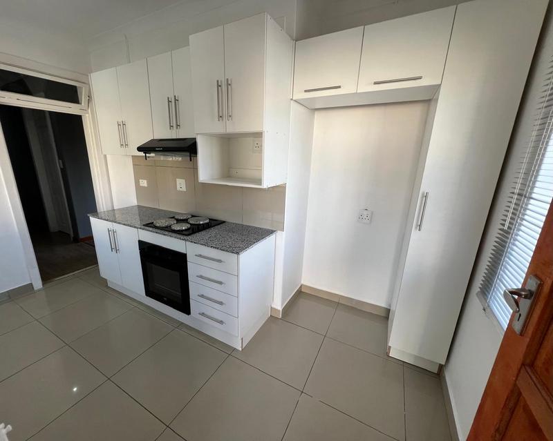 To Let 3 Bedroom Property for Rent in Glen Park KwaZulu-Natal