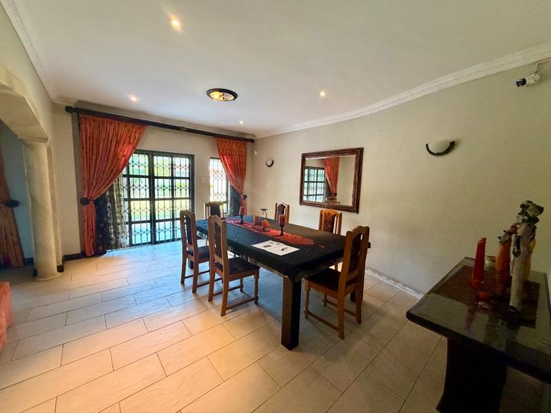 To Let 4 Bedroom Property for Rent in Somerset Park KwaZulu-Natal