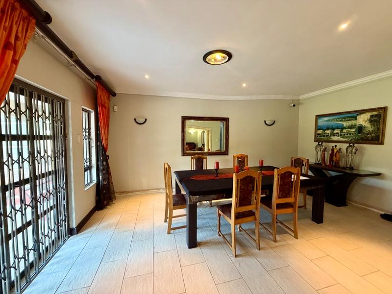 To Let 4 Bedroom Property for Rent in Somerset Park KwaZulu-Natal