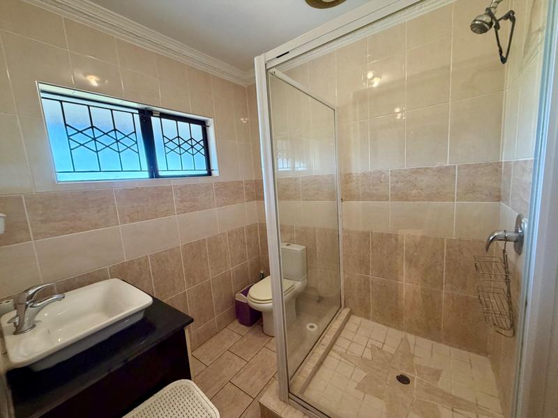 To Let 4 Bedroom Property for Rent in Somerset Park KwaZulu-Natal