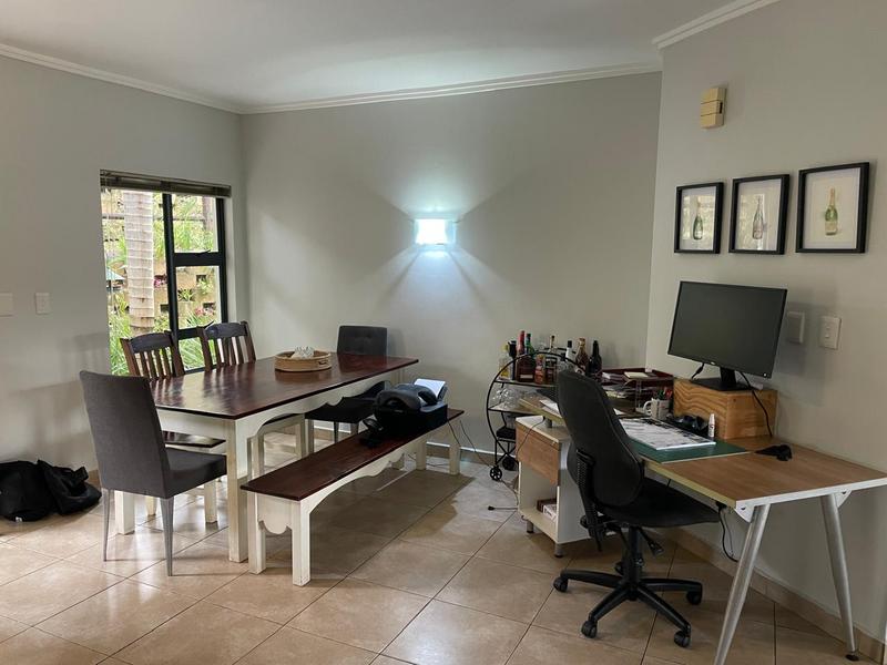 3 Bedroom Property for Sale in Tinley Manor KwaZulu-Natal