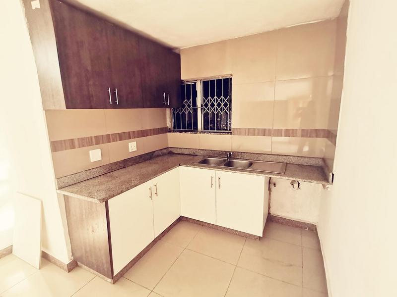 To Let 2 Bedroom Property for Rent in Reservoir Hills KwaZulu-Natal