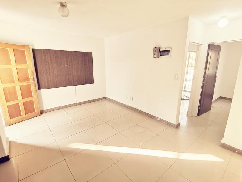 To Let 2 Bedroom Property for Rent in Reservoir Hills KwaZulu-Natal