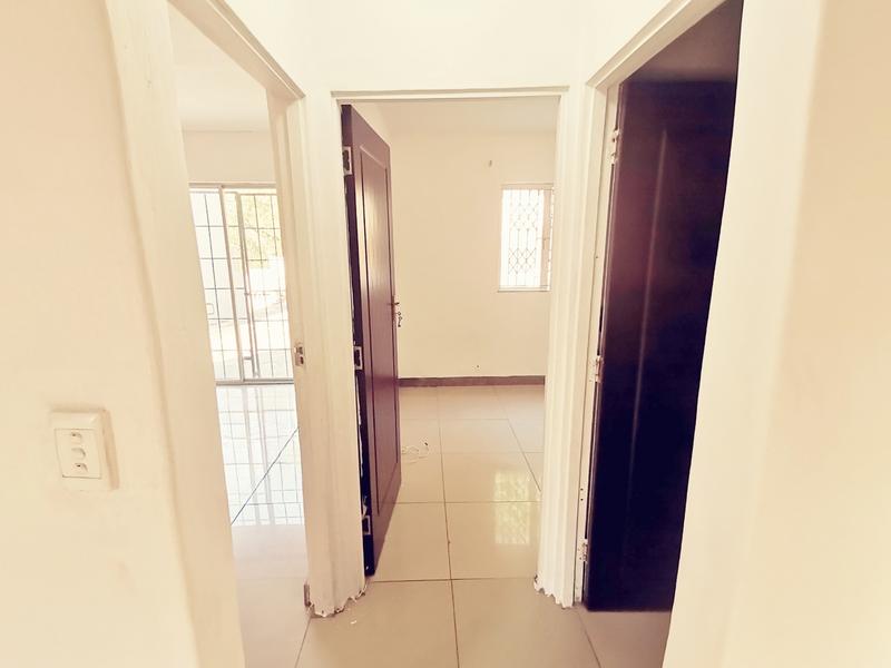 To Let 2 Bedroom Property for Rent in Reservoir Hills KwaZulu-Natal