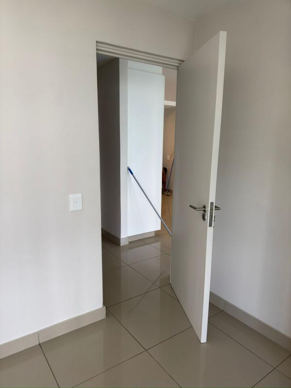 To Let 2 Bedroom Property for Rent in Umhlanga Ridge KwaZulu-Natal