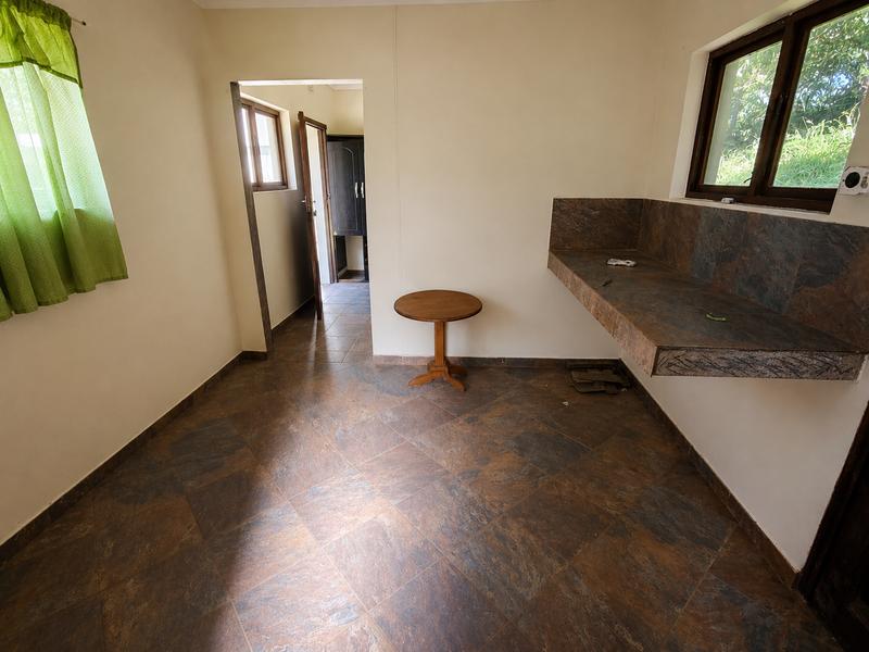 5 Bedroom Property for Sale in Glenmore Beach KwaZulu-Natal