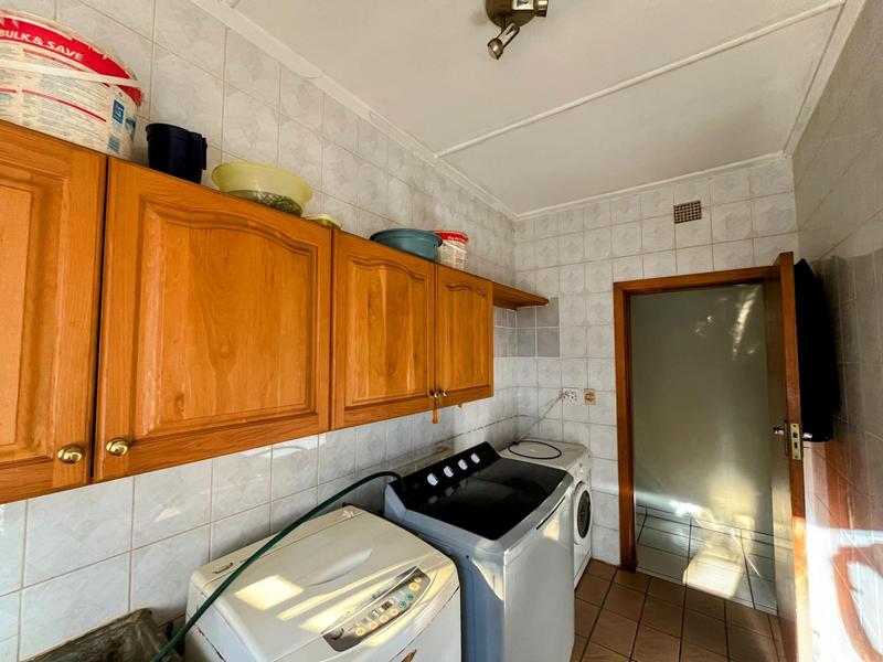 To Let 6 Bedroom Property for Rent in Mtunzini KwaZulu-Natal